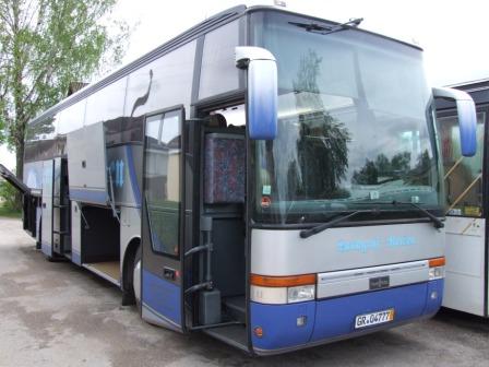Autobusa noma 49 sēdvietas